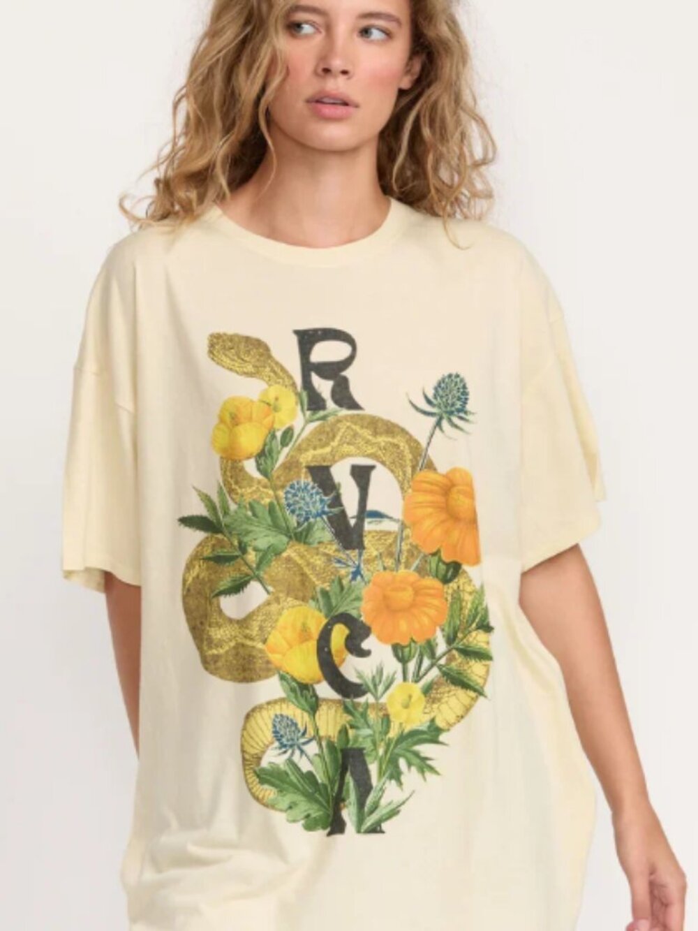 RVCA NWT Baggie Tee Cream Snake Floral Graphic Oversized T-Shirt Small